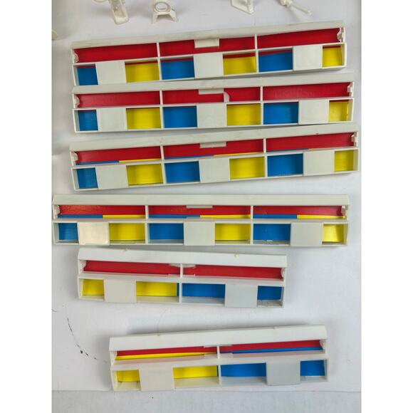 Vintage 1960s Brumberger Tri‑Level Service Station Steel Construction Set w/ Box - Picture 10 of 16